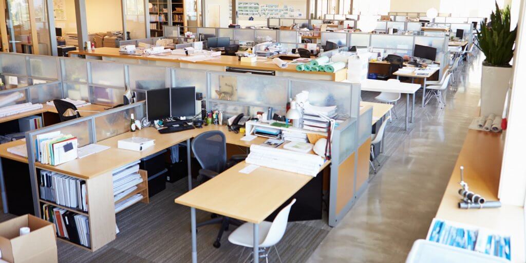 10 Ways to Stay Focused When Your Office is a Holiday Ghost Town