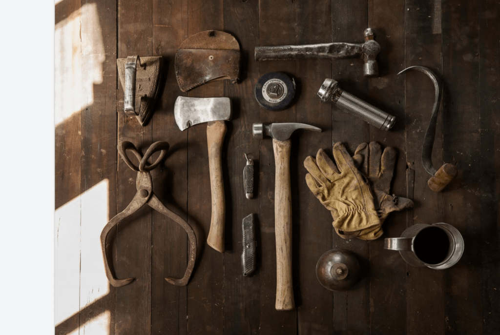 photo by pxhere. redbooth tool kit wood collection