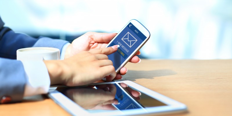 10 façons d’éviter les courriels tardifs, envahissants et contre-productifs